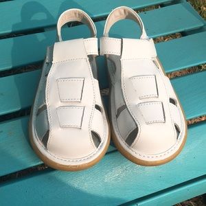 Wee squeak white sandals size 11 toddler